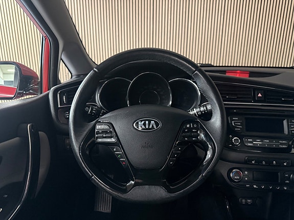 Kia Ceed 13 of 24