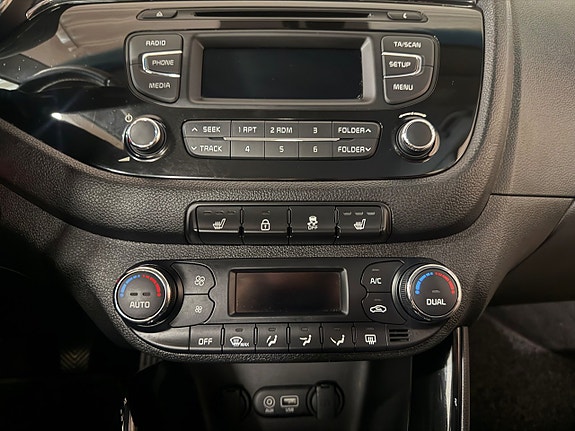 Kia Ceed 14 of 24