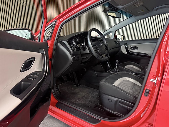Kia Ceed 10 of 24