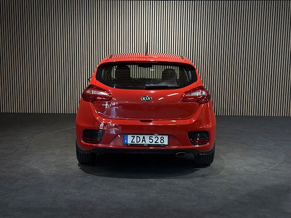 Kia Ceed 5 of 24