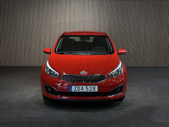 Kia Ceed 9 of 24