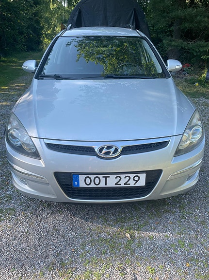 Hyundai i30 2 of 11