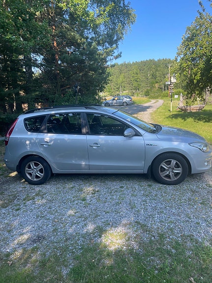 Hyundai i30 3 of 11
