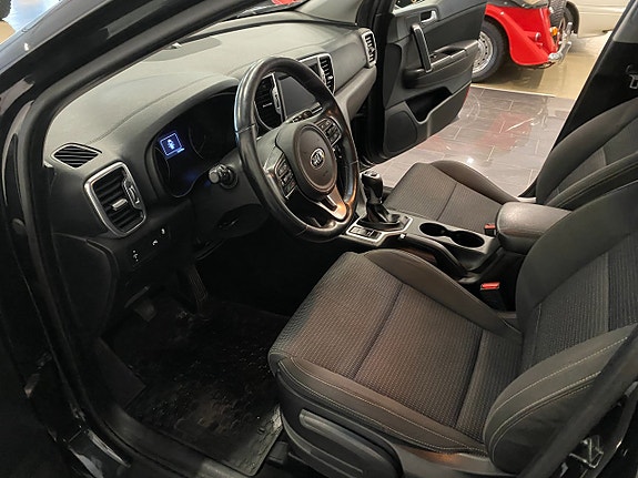 Kia Sportage 8 of 16