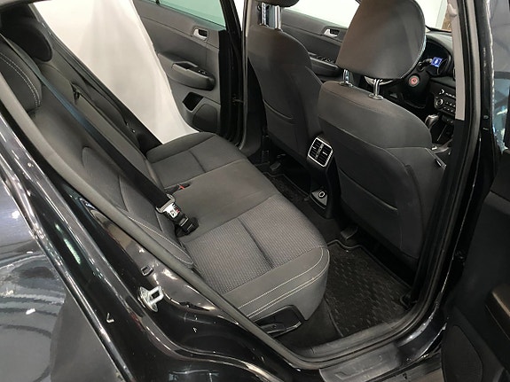 Kia Sportage 10 of 16