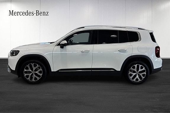 Mercedes-Benz GLB200 6 of 16