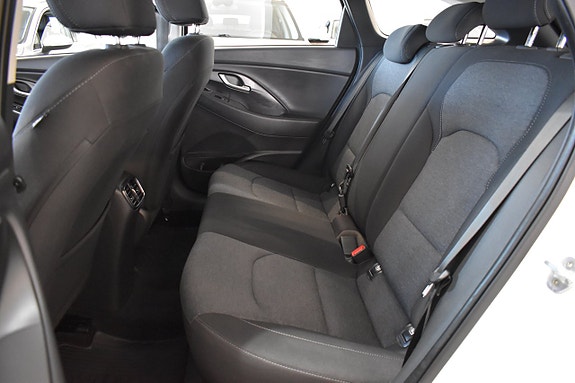 Hyundai i30 9 of 21