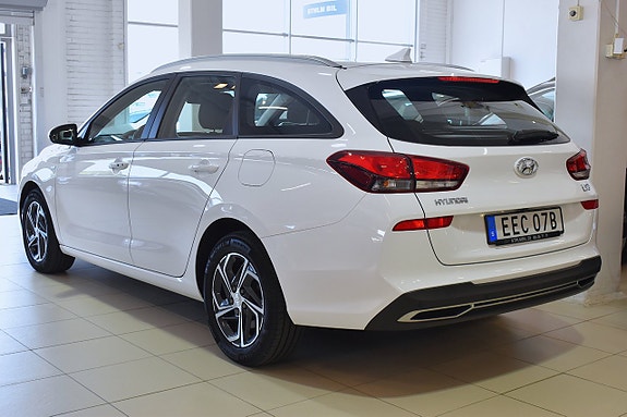 Hyundai i30 3 of 21