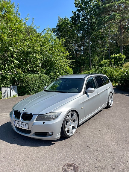 BMW 318d 2 of 11