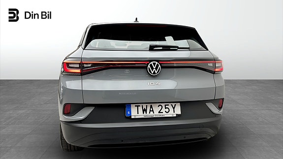 Volkswagen ID.4 5 of 12