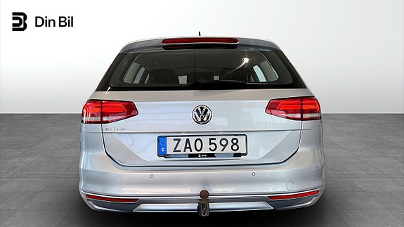 Volkswagen Passat 5 of 5