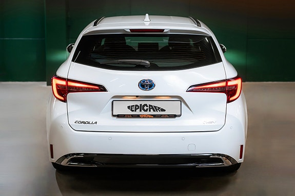 Toyota Corolla 6 of 26