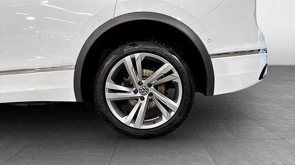 Volkswagen Tiguan Allspace 6 of 20