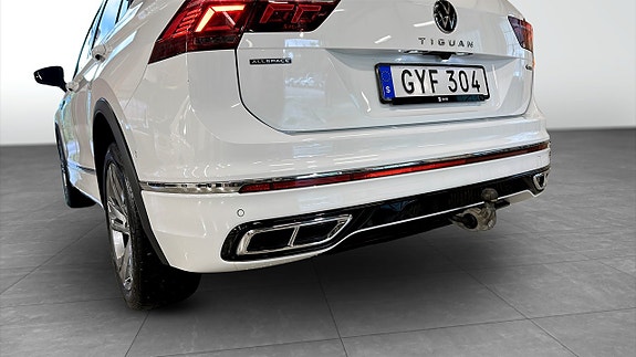 Volkswagen Tiguan Allspace 14 of 20