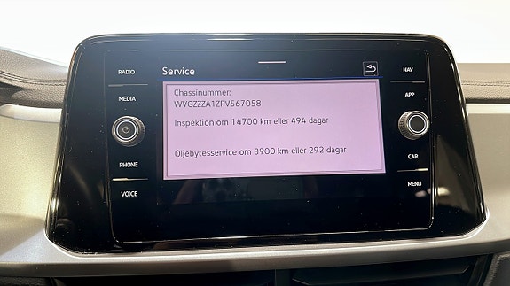 Volkswagen T-Roc 19 of 20