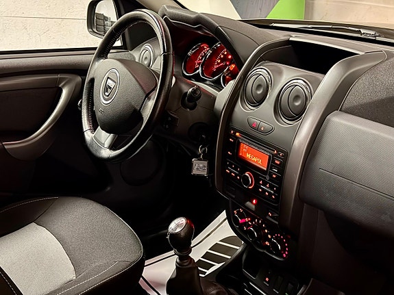Dacia Duster 11 of 18