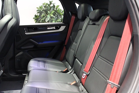 Porsche Cayenne S 23 of 24
