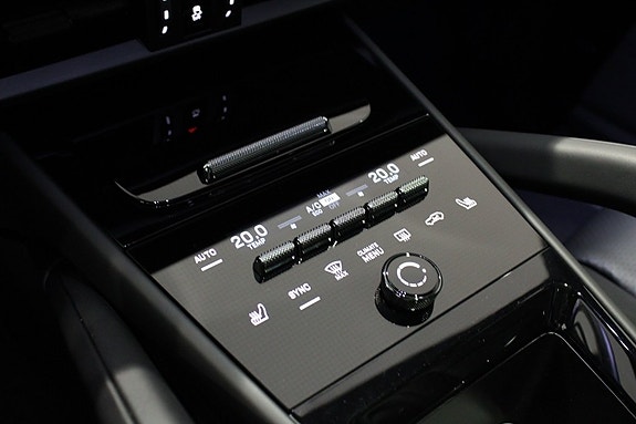 Porsche Cayenne S 15 of 24