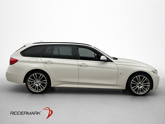 BMW 330i 9 of 30
