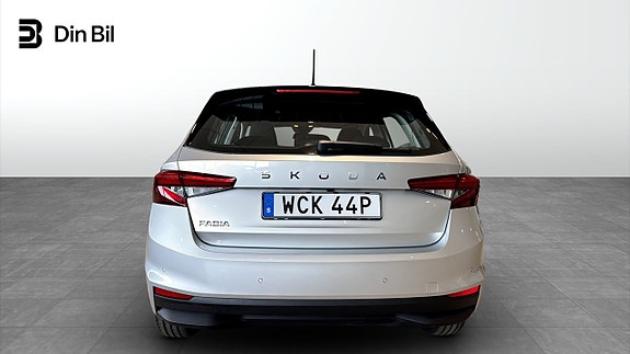Skoda Fabia 5 of 13