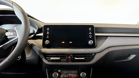 Skoda Fabia 9 of 13