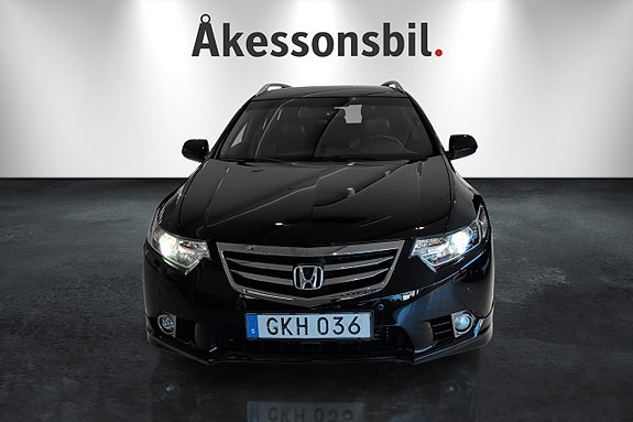 Honda Accord 3 of 23