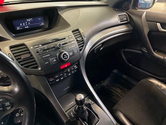 Honda Accord 7 of 23