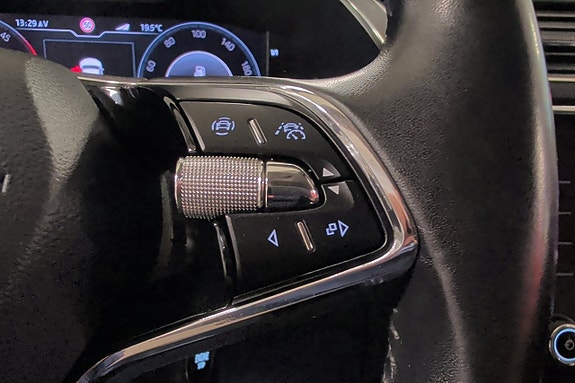 Skoda Superb 15 of 26