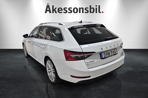 Skoda Superb 4 of 26