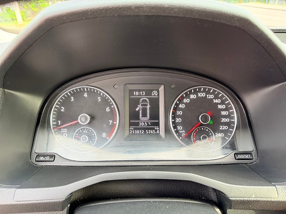 Volkswagen Caddy 15 of 15