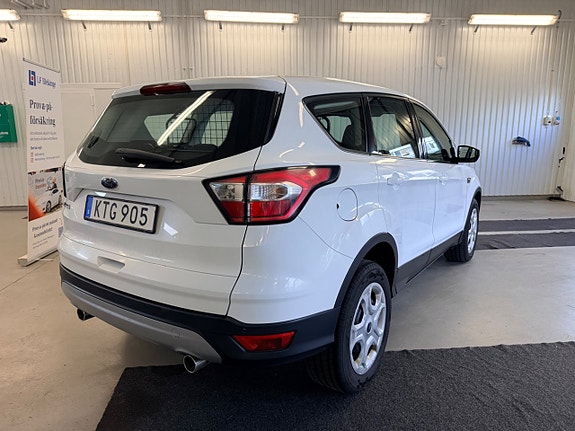 Ford Kuga 7 of 20