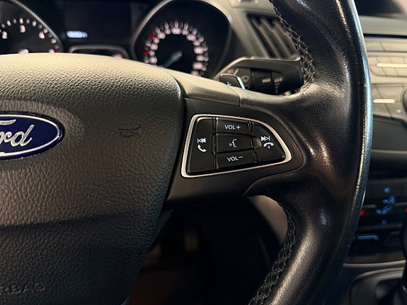 Ford Kuga 12 of 20