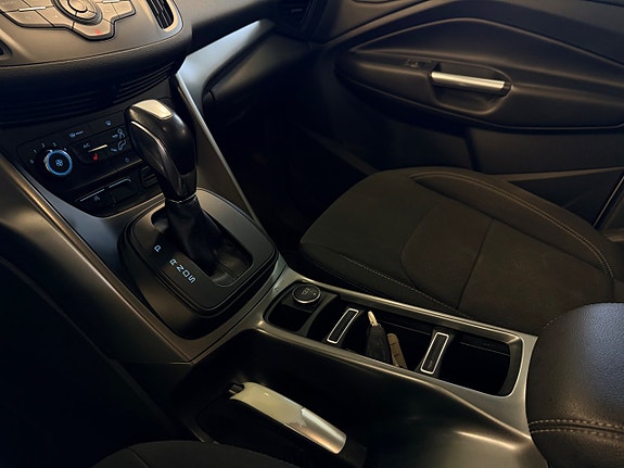 Ford Kuga 10 of 20
