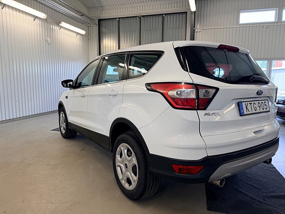 Ford Kuga 6 of 20