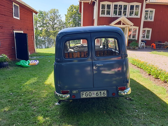 Volvo P210 4 of 14