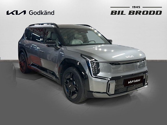 Kia EV9 3 of 15