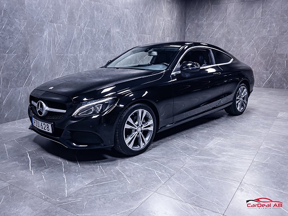 Mercedes-Benz C200 3 of 26