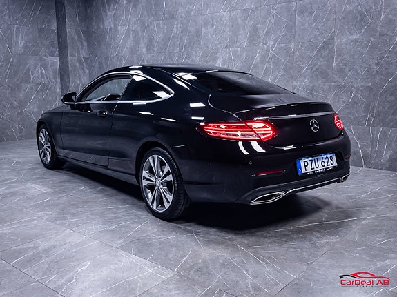Mercedes-Benz C200 5 of 26