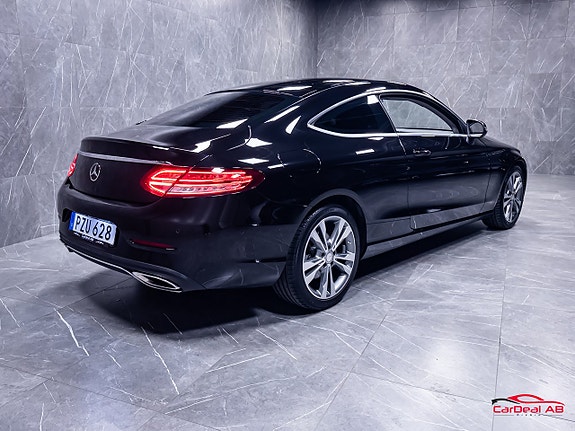 Mercedes-Benz C200 7 of 26