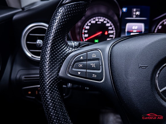 Mercedes-Benz C200 19 of 26