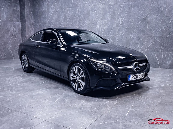 Mercedes-Benz C200 9 of 26