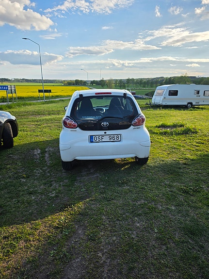 Toyota Aygo 3 of 4