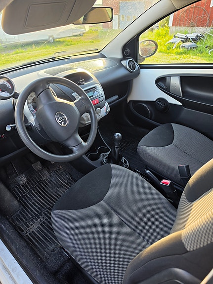 Toyota Aygo 4 of 4