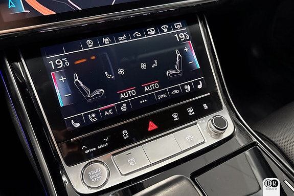 Audi A8 13 of 19