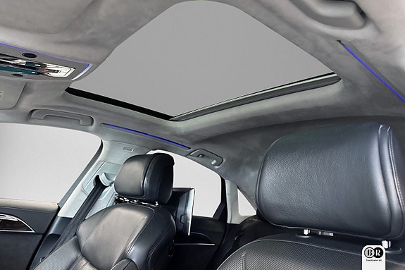 Audi A8 18 of 19