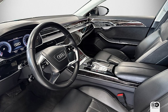 Audi A8 7 of 19