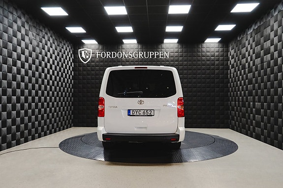 Toyota Proace Verso 4 of 5