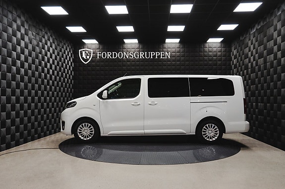 Toyota Proace Verso 2 of 5