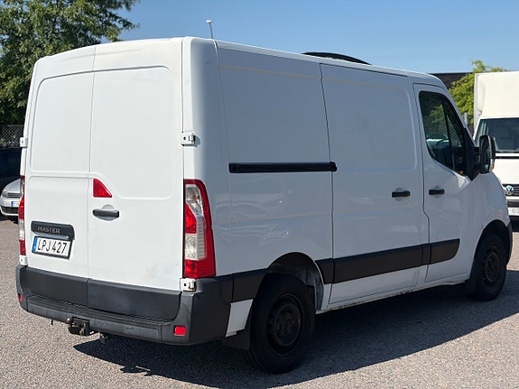 Renault Master 4 of 11