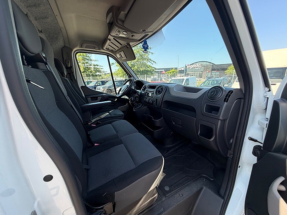 Renault Master 11 of 11
